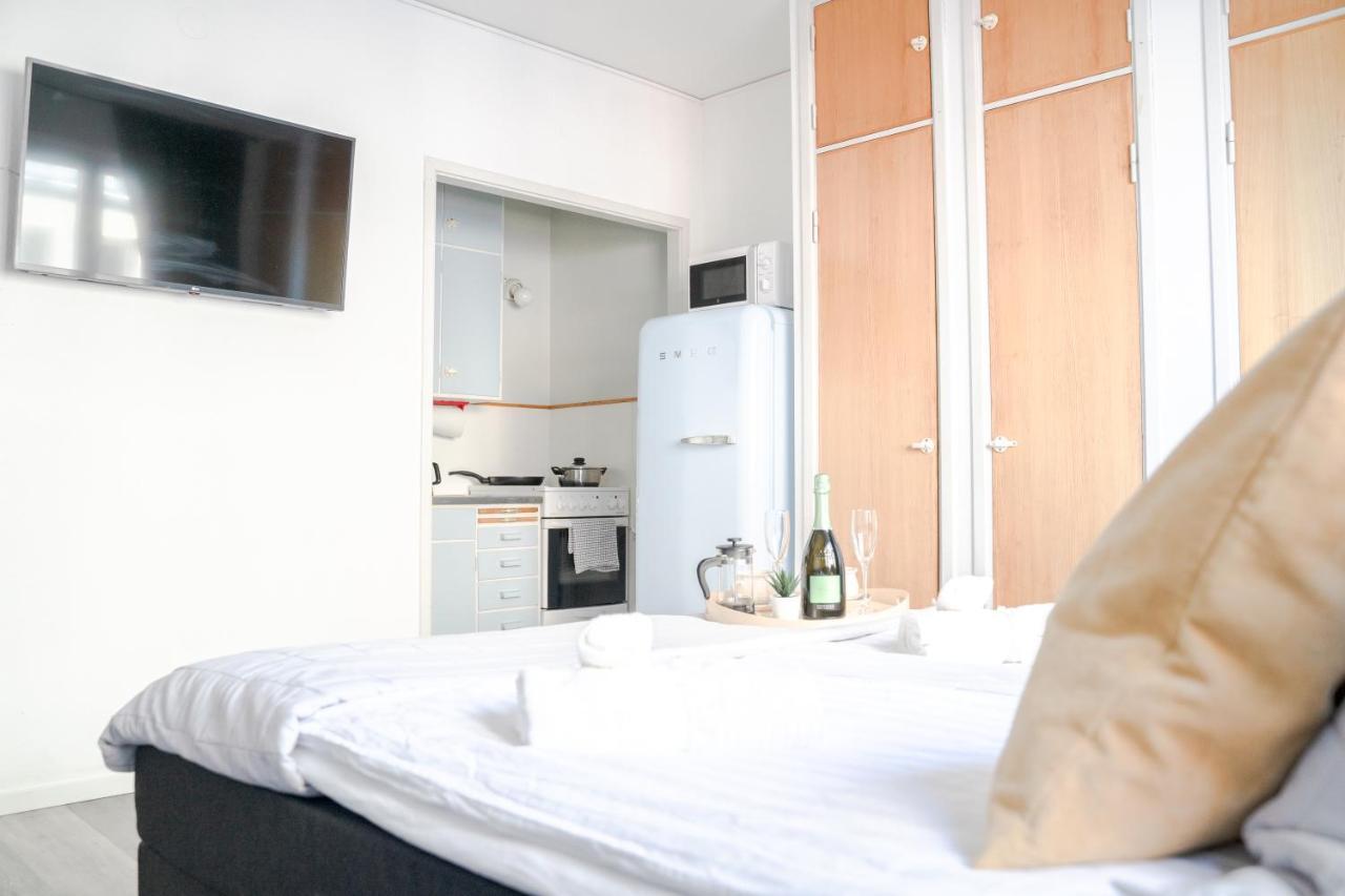 Studio Apartment In The Heart Of Jakobstad Eksteriør bilde