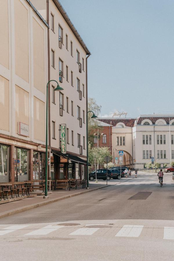 Studio Apartment In The Heart Of Jakobstad Eksteriør bilde